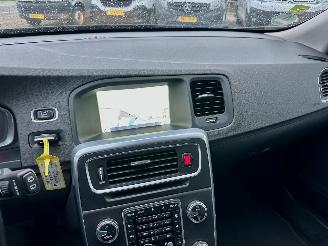 Volvo V-60 1.6 T3 150pk aut. Momentum - 144dkm nap - navi - clima - cruise - lmv - pdc - trekh - 2e eig picture 32