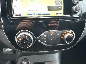 Renault Captur Gereserveerd 1.2 TCe 120pk aut Intens - 56dkm nap - 1e eig - keyless - navi - camera - park assist - clima + cruise picture 41