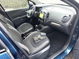 Renault Captur Gereserveerd 1.2 TCe 120pk aut Intens - 56dkm nap - 1e eig - keyless - navi - camera - park assist - clima + cruise picture 15