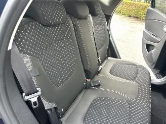 Renault Captur Gereserveerd 1.2 TCe 120pk aut Intens - 56dkm nap - 1e eig - keyless - navi - camera - park assist - clima + cruise picture 27