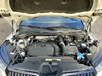 Skoda Kodiaq 1.5 TSI 150pk aut + f1 Sportline Bus - nap - camera - keyless - stuurverw - front + line + side assist picture 14