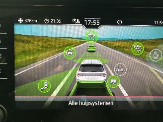 Skoda Kodiaq 1.5 TSI 150pk aut + f1 Sportline Bus - nap - camera - keyless - stuurverw - front + line + side assist picture 17