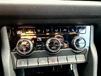 Skoda Kodiaq 1.5 TSI 150pk aut + f1 Sportline Bus - nap - camera - keyless - stuurverw - front + line + side assist picture 21
