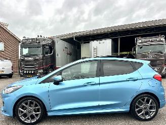 skadebil auto Ford Fiesta 1.0T EcoBoost Hybrid ST-Line - 2x pano - nap - stuur + stoelverw - front + line assist - cam - keyless 2022/9