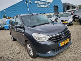 Auto incidentate Dacia  7 PERSOONS Lodgy - 1.2 TCe Ambiance , Airco, Multimediasysteem, Bluetooth,  1e EIGENAARTe 2013/1