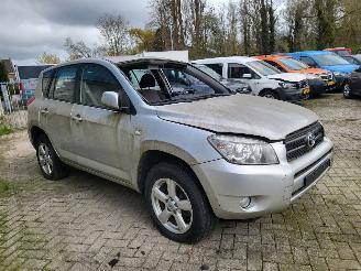 Toyota Rav-4 3X Rav-4 2.2 MET O.A  D-4d D-cat 4x4 130 Kw 1 e eigen 55000 km EXECUTIVE picture 32
