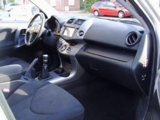 Toyota Rav-4 3X Rav-4 2.2 MET O.A  D-4d D-cat 4x4 130 Kw 1 e eigen 55000 km EXECUTIVE picture 15