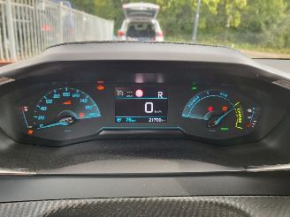 Peugeot e-2008 Peugeot e-2008 EV Style 50 kWh rijdbaar rijbereik 335 km nieuwprijs  € 40000 picture 24