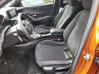 Peugeot e-2008 Peugeot e-2008 EV Style 50 kWh rijdbaar rijbereik 335 km nieuwprijs  € 40000 picture 9