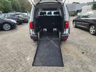 krockskadad bil auto Volkswagen Caddy Rolstoel Caddy Maxi 2.0 TDI euro 6w DSG aut Trendline 5p + ROLSTOEL 2018/4