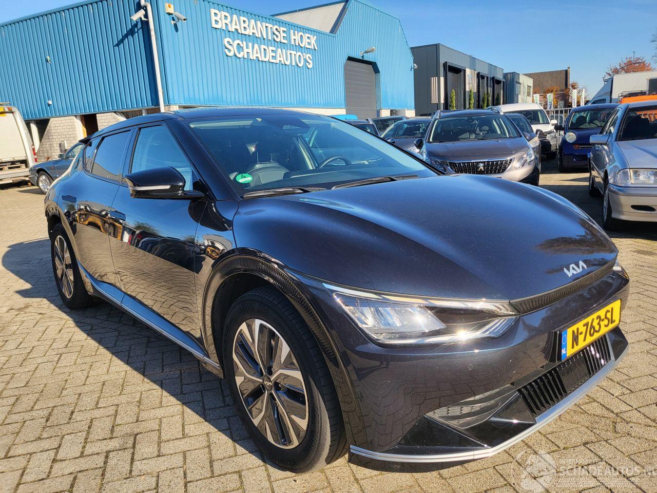 Kia EV6 Kia EV6 Plus 77.4 kWh RIJDBAAR range 530km nwpr €52000 1e eigenaar
