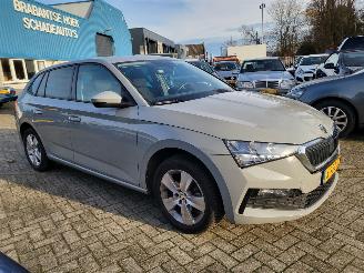 Auto incidentate Skoda Scala AUTOMAAT 1.0 TSI  110 PK  Ambition 2024/2