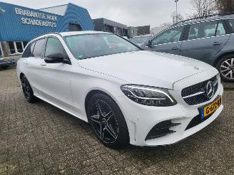 damaged passenger cars Mercedes C-klasse  2019/11