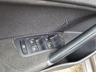 Volkswagen Golf Golf VII 1.2 TSI Comfortline 105 PK 6 BAK rijdbaar picture 10