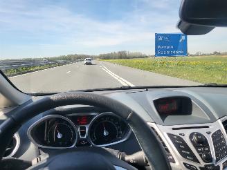 Ford Fiesta 1.6 Ghia 5drs hatchback   goede airco rijdbaar picture 3