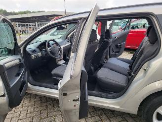 Opel Astra Opel Astra Wagon 1.6 Essentia picture 13