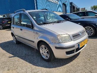 Schadeauto Fiat Panda AUTOMAAT  1.2 Emotion cool 2004/11