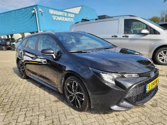 krockskadad bil auto Toyota Corolla Touring Sports Touring Sports 1.8 Hybrid Active autom rijdbaar 2023/2