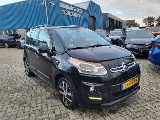 Voiture accidenté Citroën C3 C3 Picasso 1.2 PureTech Tendance 110 pk  rijdbaar 2015/7