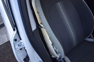 Hyundai I-10 1.0 Comfort 63Pk *Navi/Clima/Camera picture 22