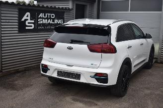 Kia Niro 64Kwh Executive line 204Pk *Navi/Clima/Camera/Leder picture 4