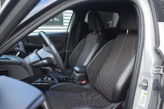 DS Automobiles DS 3 Crossback 50Kwh E-Tense Business 136Pk *Navi/Clima/Camera/Stoelverwarming picture 5