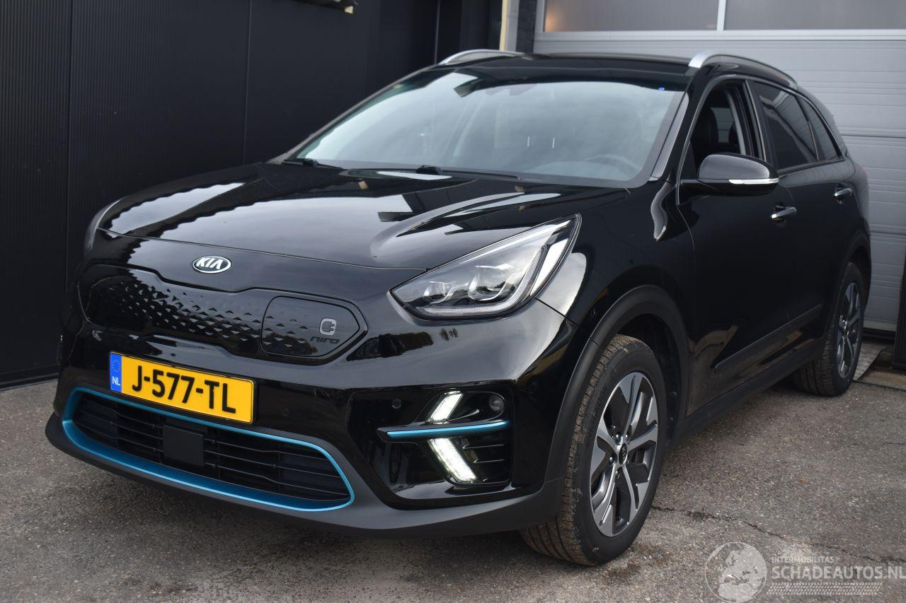 Kia Niro 64Kwh Executive line 204Pk SOH 100% 3FASE *Navi/Clima/Camera/Leder/Stoelverwarming