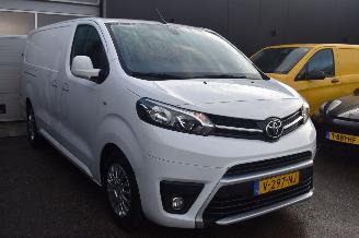 Toyota Proace 2.0 Worker D-4D Professional Long 177Pk *Navi/Clima picture 2