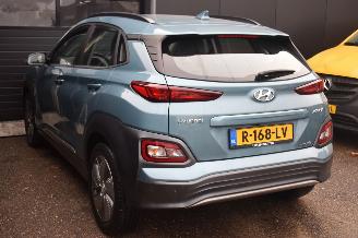 Hyundai Kona 64Kwh Comfort 204Pk SOH 100% *Clima/Camera picture 3