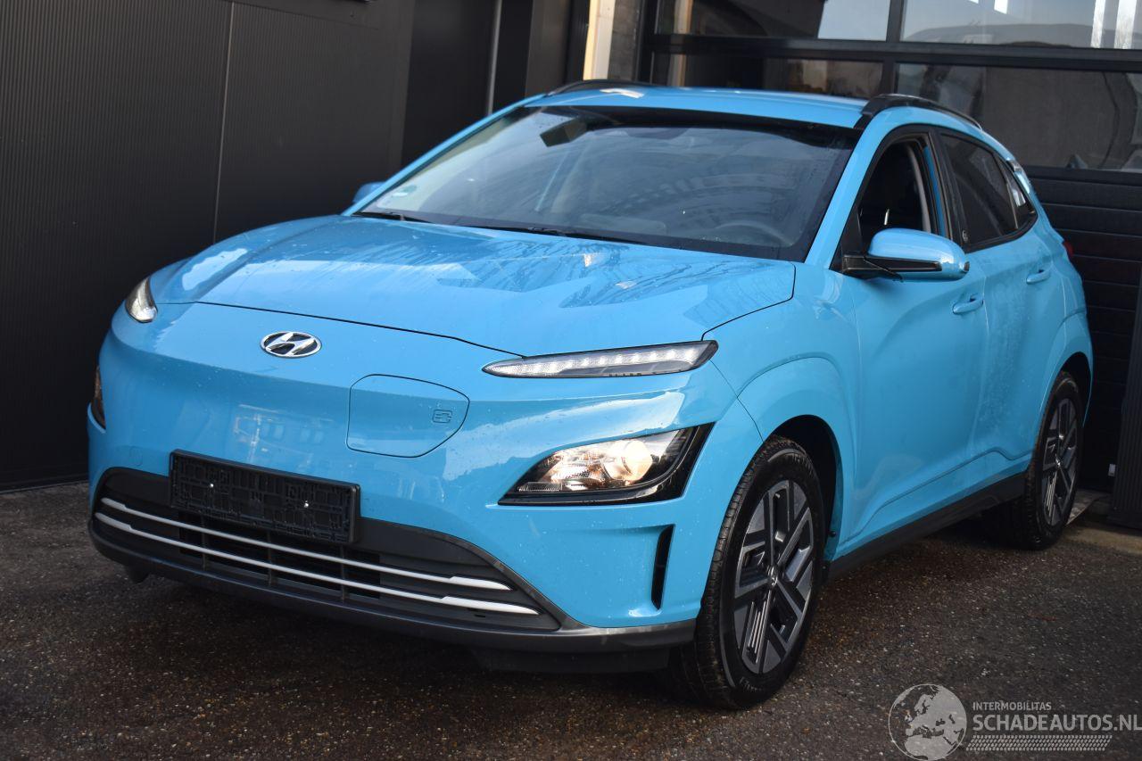 Hyundai Kona 39Kwh Comfort 136Pk 3FASE SOH 97% *Navi/Clima/Camera/Stoelverwarming