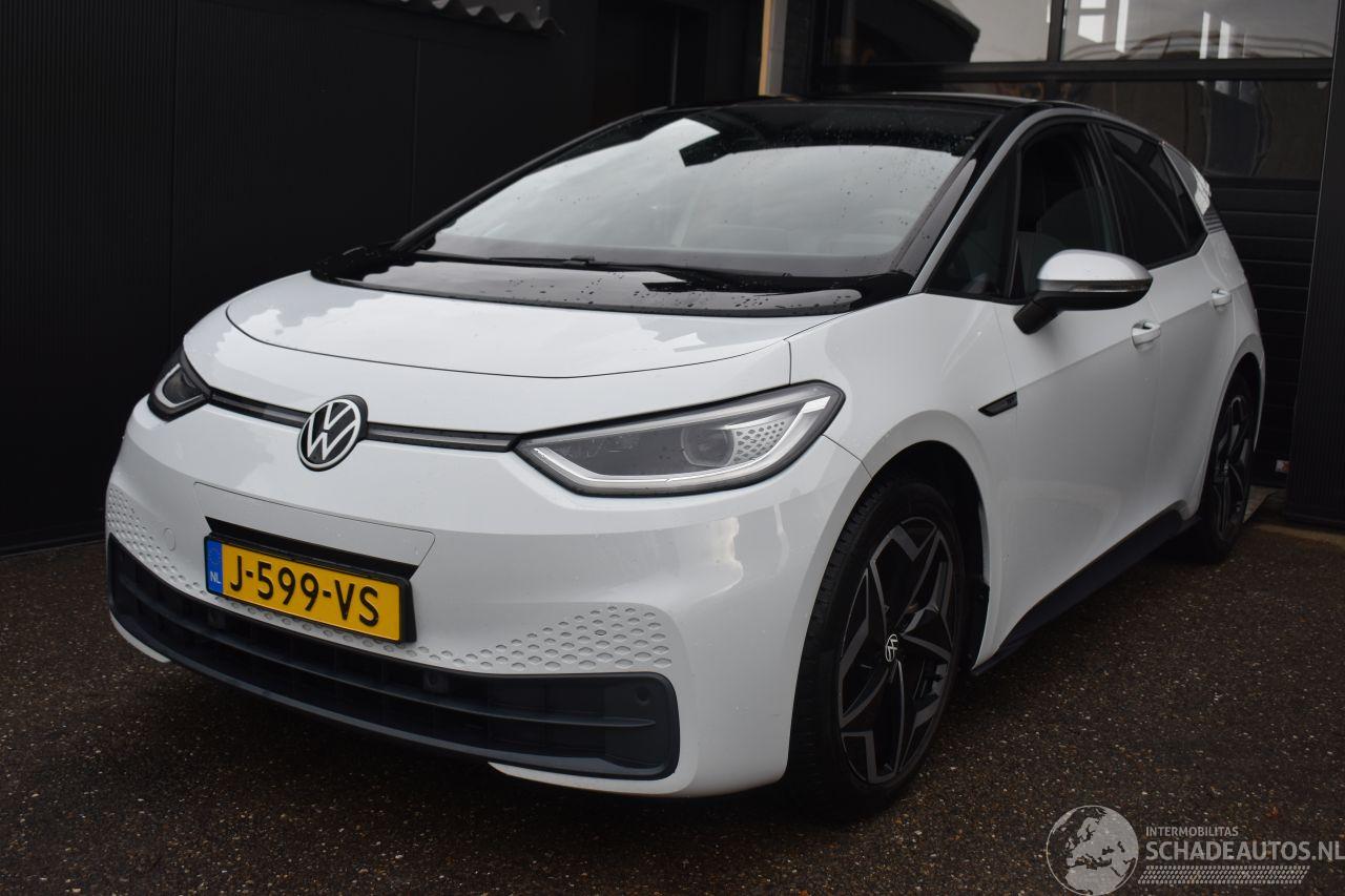 Volkswagen ID.3 58Kwh First Plus 204Pk 3FASE *Navi/Clima/Camera/Stoelverwarming