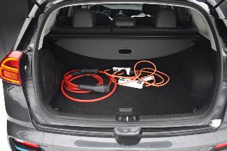 Kia Niro 64Kwh Executiveline 204Pk 3Fase Soh 100% *Navi/Clima/Leder/Camera/Stoelverwarming picture 14