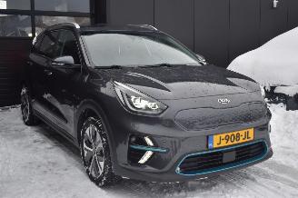 Kia Niro 64Kwh Executiveline 204Pk 3Fase Soh 100% *Navi/Clima/Leder/Camera/Stoelverwarming picture 2