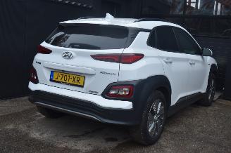 Hyundai Kona 64Kwh Fashion 204Pk 3Fase 100% Soh *Navi/Clima/Camera picture 4