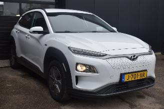 Hyundai Kona 64Kwh Fashion 204Pk 3Fase 100% Soh *Navi/Clima/Camera picture 2
