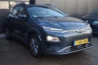 Hyundai Kona 64Kwh Comfort 204Pk 3Fase SOH 100% *Navi/Clima/Camera picture 2