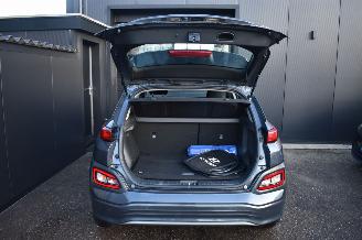 Hyundai Kona 64Kwh Comfort 204Pk 3Fase SOH 100% *Navi/Clima/Camera picture 14