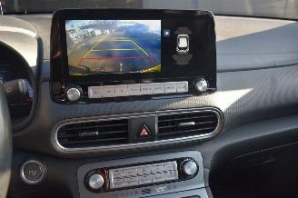 Hyundai Kona 64Kwh Limited 204Pk 3Fase 100% Soh *Navi/Clima/Leder/Stoelverwarming/Schuifdak picture 13