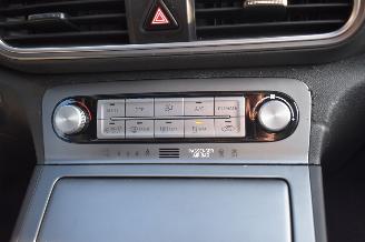 Hyundai Kona 64Kwh Limited 204Pk 3Fase 100% Soh *Navi/Clima/Leder/Stoelverwarming/Schuifdak picture 14