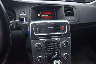 Volvo V-60 2.0 D4 Ocean Race Business 190Pk *Navi/Airco/Leder/Camera/Stoelverwarming picture 10