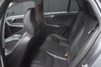 Volvo V-60 2.0 D4 Ocean Race Business 190Pk *Navi/Airco/Leder/Camera/Stoelverwarming picture 6