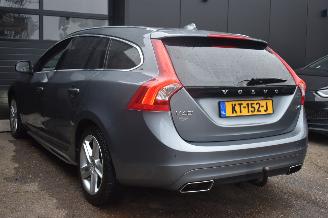 Volvo V-60 2.0 D4 Ocean Race Business 190Pk *Navi/Airco/Leder/Camera/Stoelverwarming picture 3
