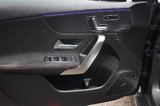 Mercedes A-klasse 200 Business Solution AMG 163Pk *Navi/Clima/Camera/Stoelverwarming/Panorama picture 12