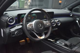 Mercedes A-klasse 200 Business Solution AMG 163Pk *Navi/Clima/Camera/Stoelverwarming/Panorama picture 9