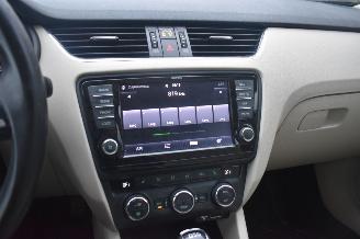 Skoda Octavia 1.6 Tdi Elegance Businessline 105Pk *Navi/Clima/Stoelverwarming/Xenon picture 13