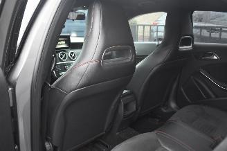 Mercedes A-klasse 1.6 180 Prestige AMG 122Pk *Navi/Clima/Camera/Stoelverwarming picture 9