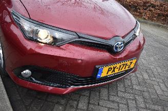 Toyota Auris Touring Sports 1.8 Hybrid Black Edition 99Pk *Navi/Clima/Camera picture 20