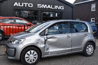 Damaged car Volkswagen Up! 1.0 65Pk *Airco 2023/10