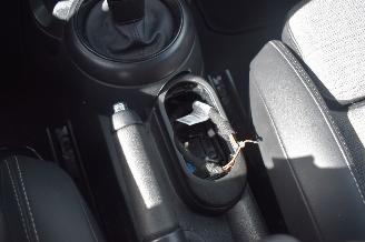 Mini Cooper 1.5 Camden Edition 136Pk *Navi/Clima picture 15