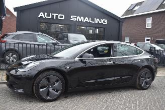 skadebil auto Tesla Model 3 60Kwh Standaard Range Plus 238Pk *Navi/Clima/Leder/Panorama/Camera 2020/12